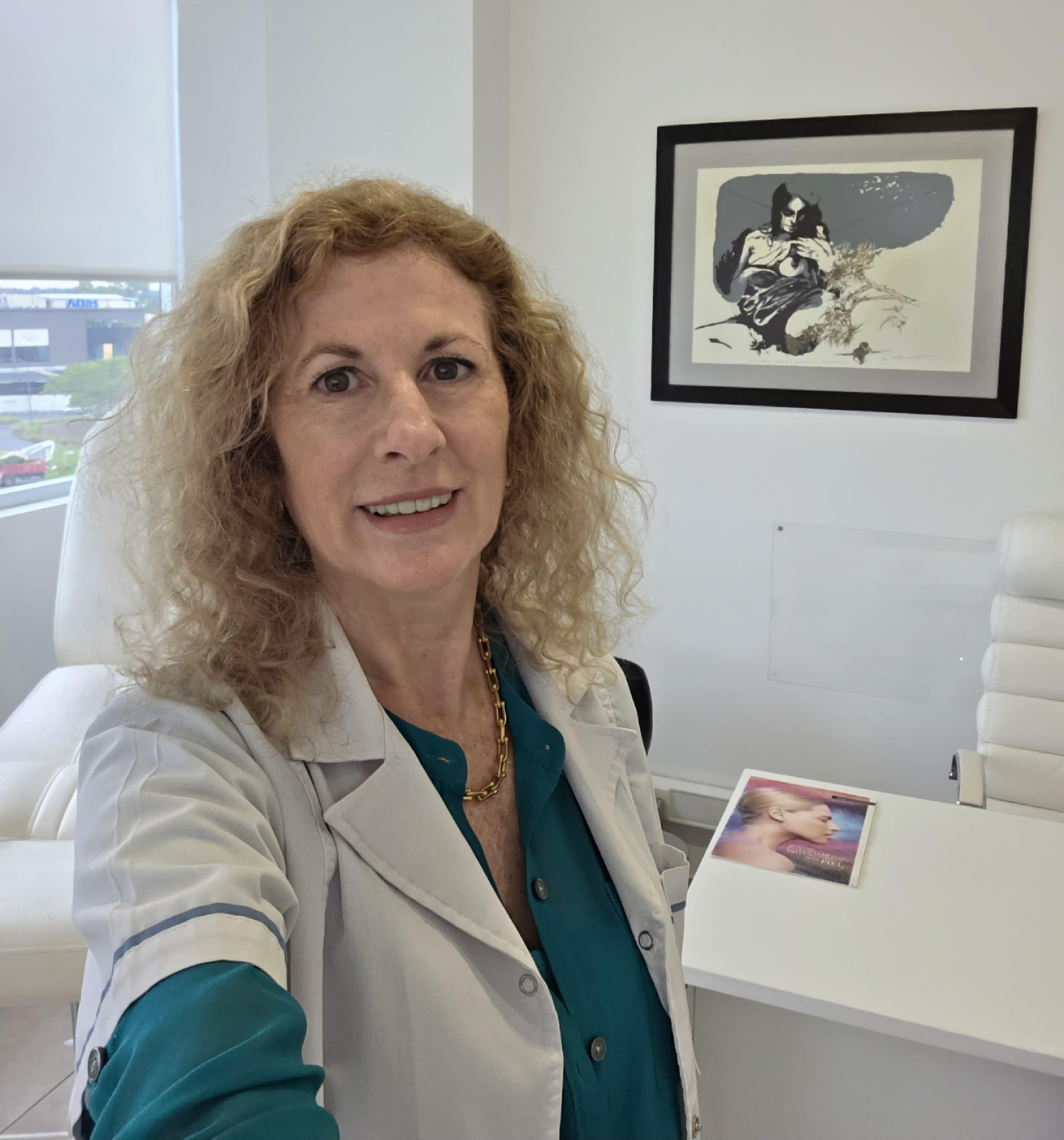 Dra. Gabriela A. López — Medicina Estética